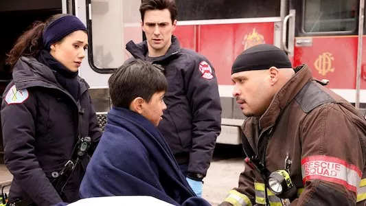 Poster del episodio 16 de Chicago Fire online