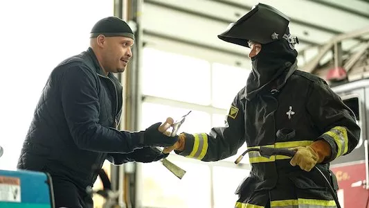 Poster del episodio 10 de Chicago Fire online