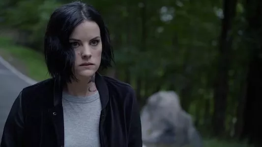 Poster del episodio 8 de Blindspot online