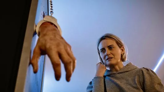 Poster del episodio 2 de The Bite online