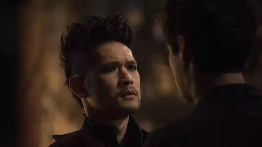 Poster del episodio 10 de Shadowhunters online