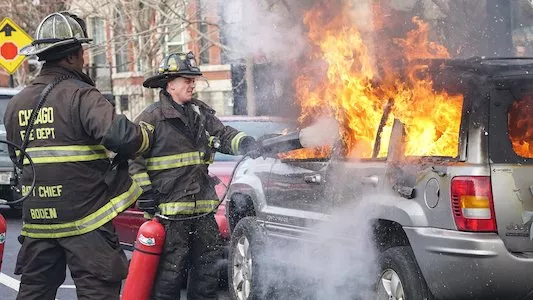 Poster del episodio 16 de Chicago Fire online