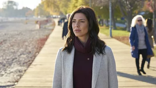 Poster del episodio 2 de Private Eyes online