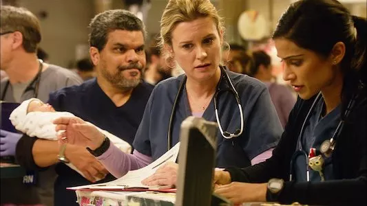 Poster del episodio 16 de Code Black online