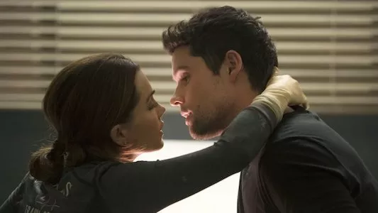 Poster del episodio 12 de Code Black online