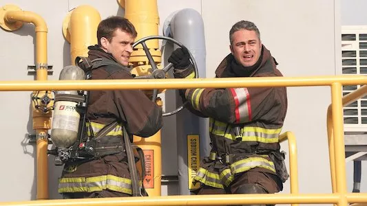 Poster del episodio 11 de Chicago Fire online