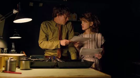 Poster del episodio 3 de Stranger Things online