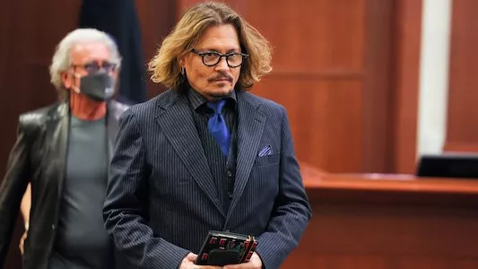 Poster del episodio 1 de Depp Vs Heard online