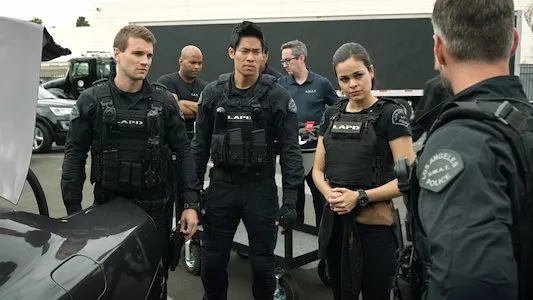 Poster del episodio 9 de S.W.A.T online