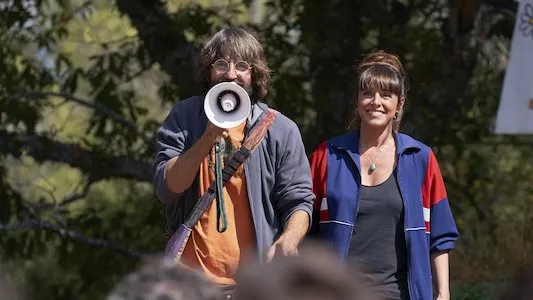 Poster del episodio 8 de El pueblo online