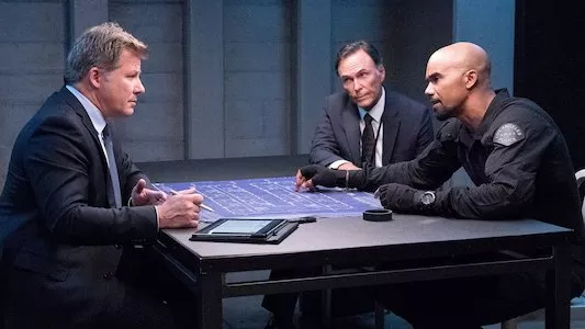 Poster del episodio 21 de S.W.A.T online