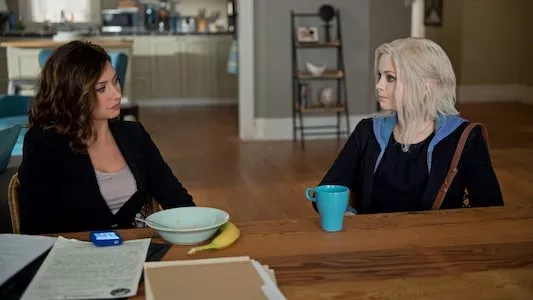 Poster del episodio 8 de iZombie online