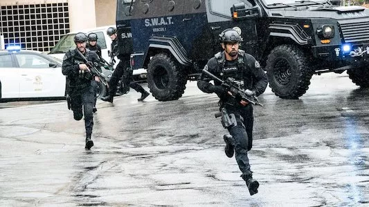 Poster del episodio 20 de S.W.A.T online