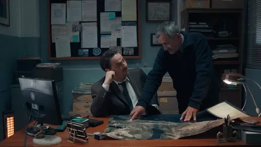 Poster del episodio 3 de Atrapados online