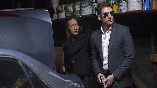 Poster del episodio 4 de Stalker online