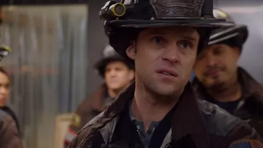 Poster del episodio 18 de Chicago Fire online