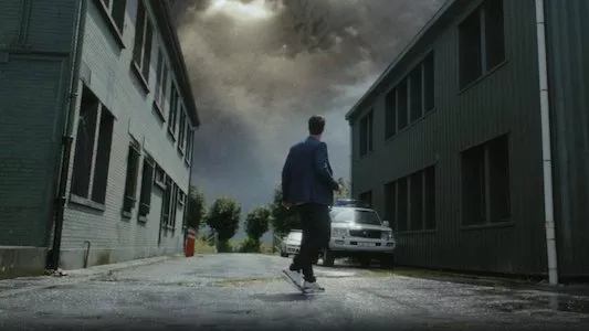 Poster del episodio 8 de Visitors online