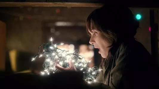 Poster del episodio 3 de Stranger Things online