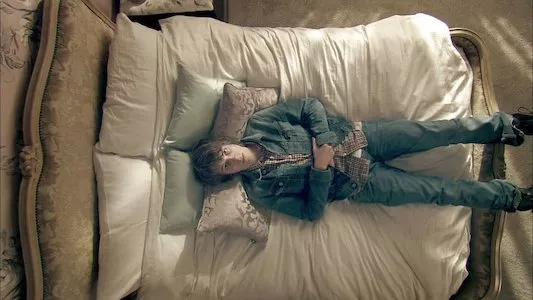 Poster del episodio 2 de Skins online